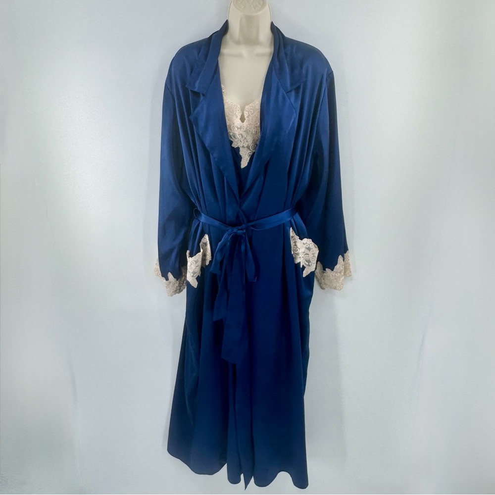 Jaclyn Smith Studio Ultimates Plus Blue Lace Nightgown and Robe Set Size 1X (J1)